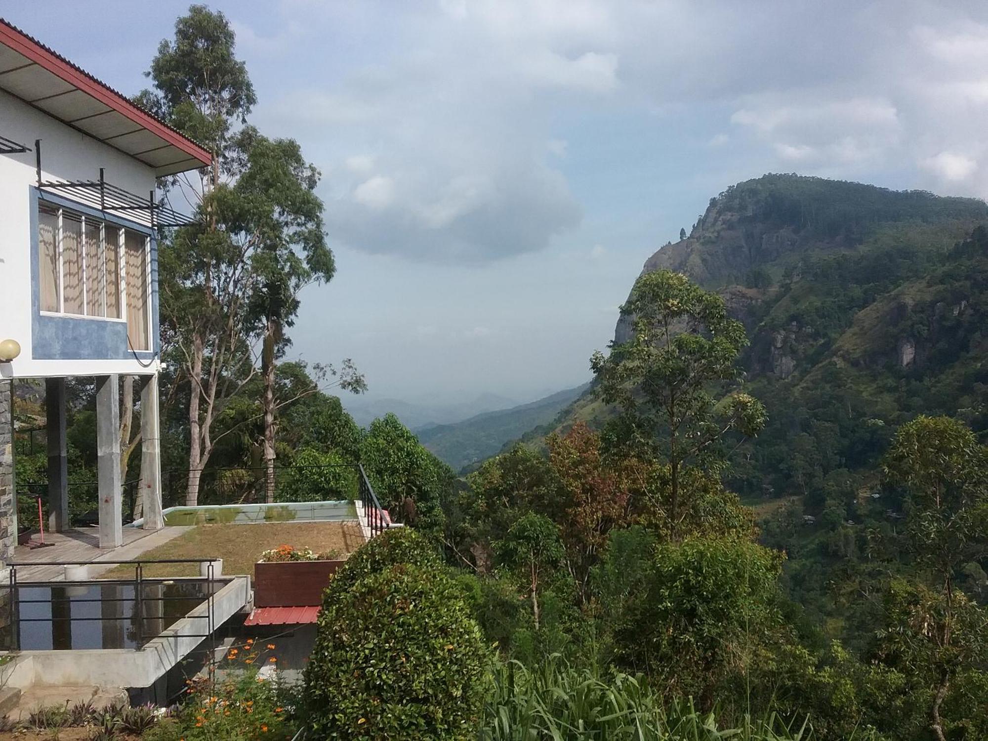 Bed and Breakfast Ella Floating View Exterior foto