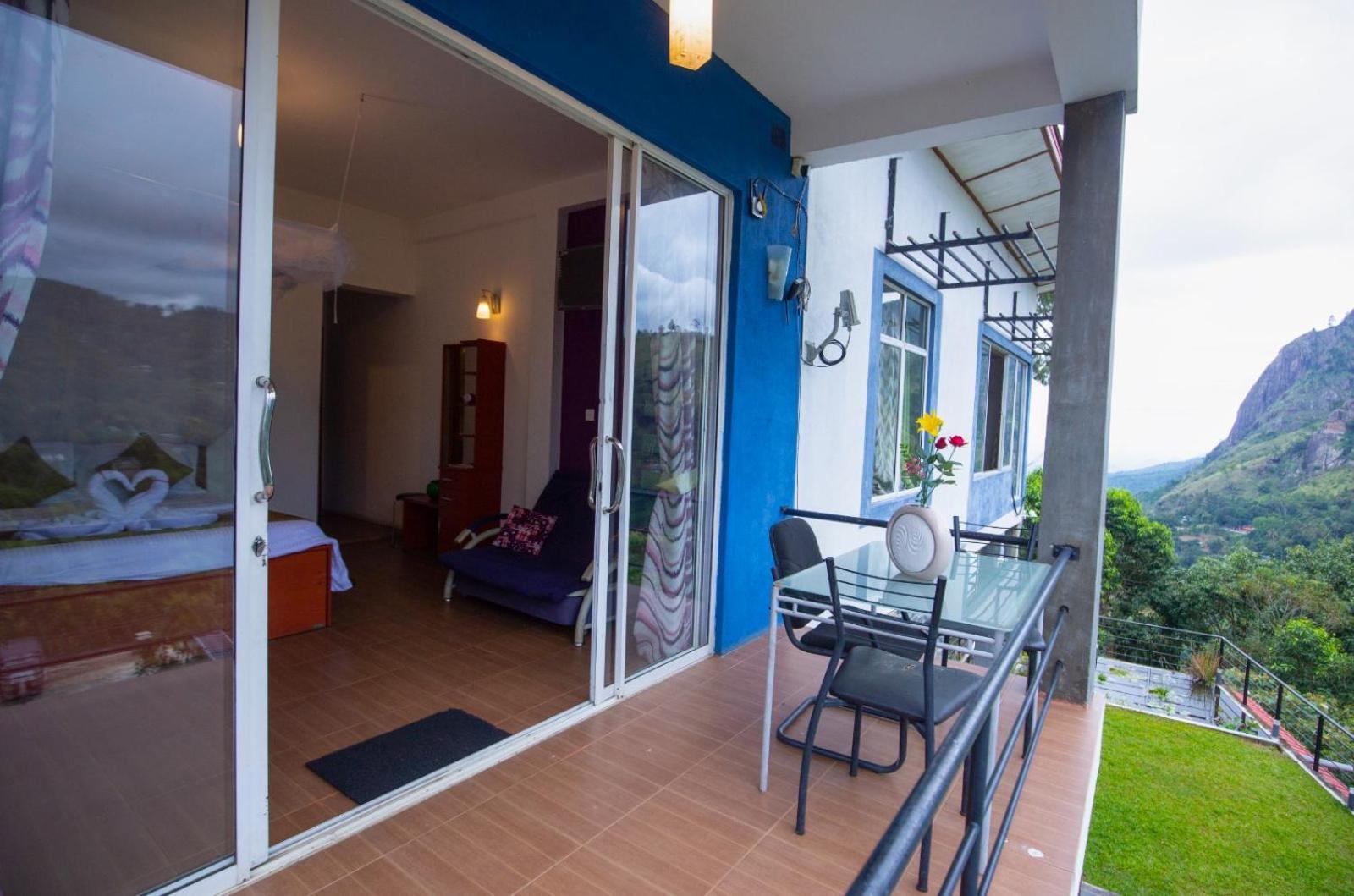 Bed and Breakfast Ella Floating View Exterior foto
